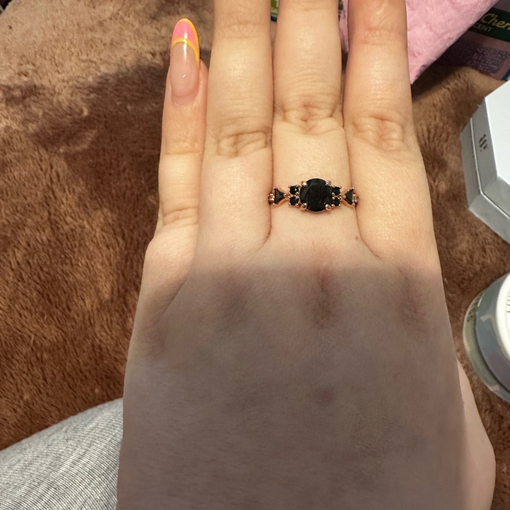 Chic Black Stone Women's Ring
